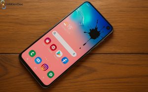 Nguyên nhân màn hình bị chấm đen